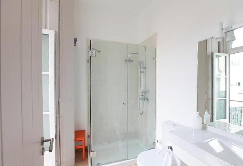 Quarto Estandar, Inn Possible Lisbon Hostel