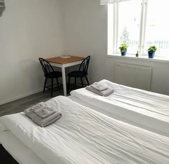 バス共有のスタンダードルーム, Landet Bed And Breakfast
