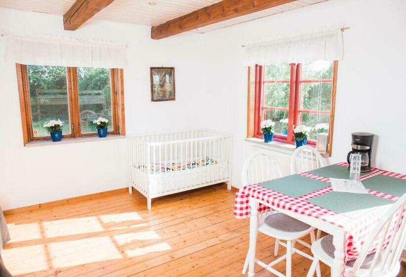 Семейный Номер Совместный Санузел, Landet Bed And Breakfast