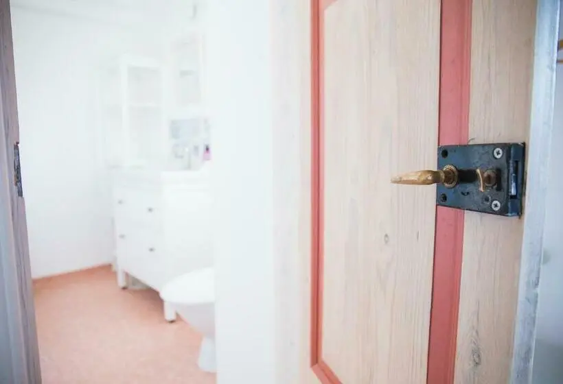 ガーデンビュースタンダードルーム, Landet Bed And Breakfast