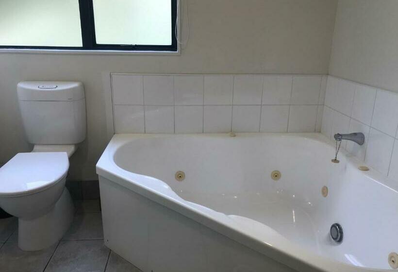 침실 2개 아파트, Claremonte Motor Lodge