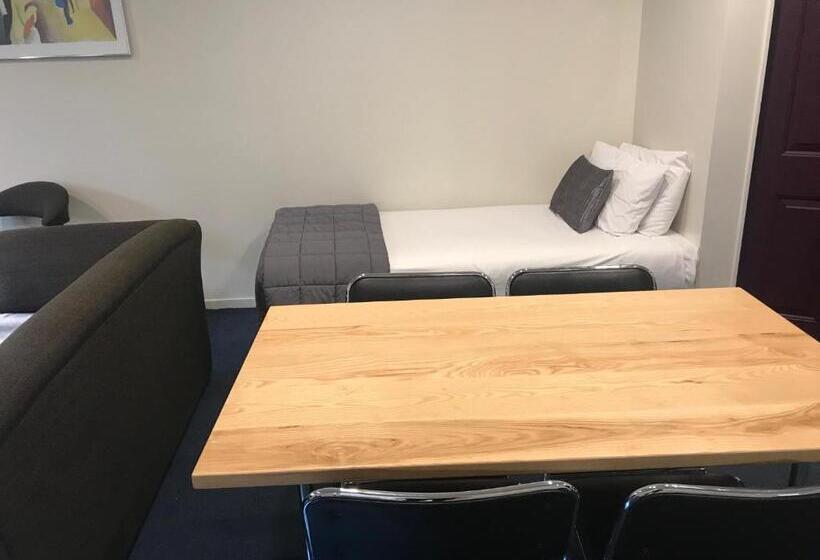 침실 2개 아파트, Claremonte Motor Lodge