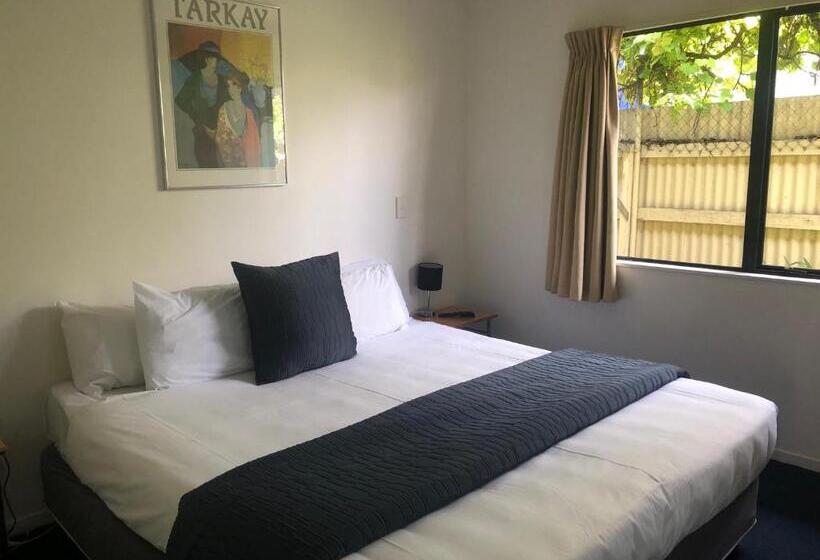 Апартаменты 1 Спальня, Claremonte Motor Lodge
