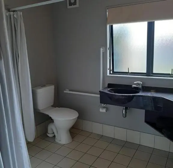 Standard-studio, Claremonte Motor Lodge