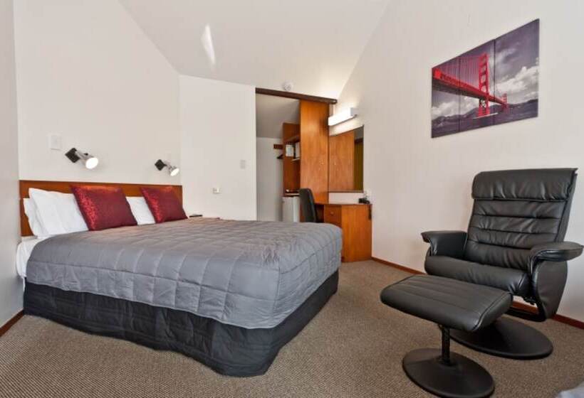 Студия Стандарт, Gateway Motor Lodge  Wanganui