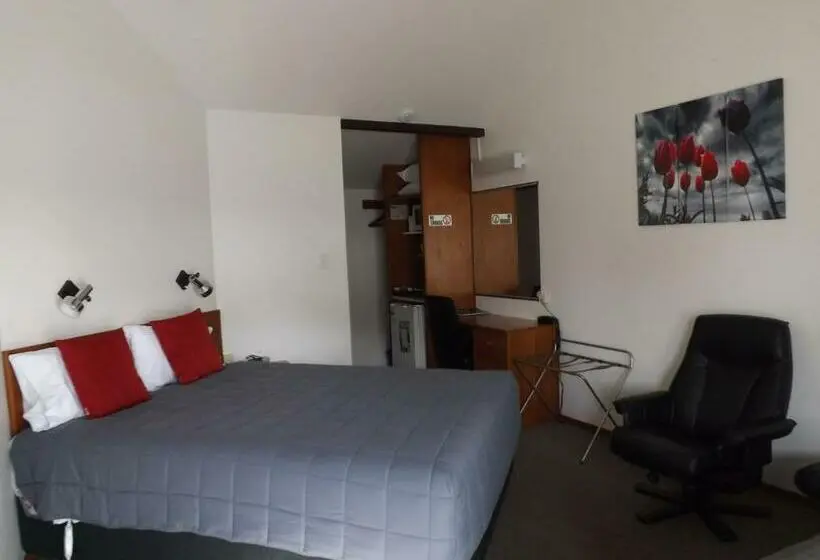 スタンダードスタジオ, Gateway Motor Lodge  Wanganui