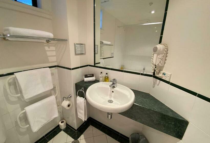 سوییت اجرایی, Motel On York