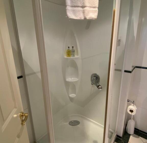 סוויטה, Motel On York