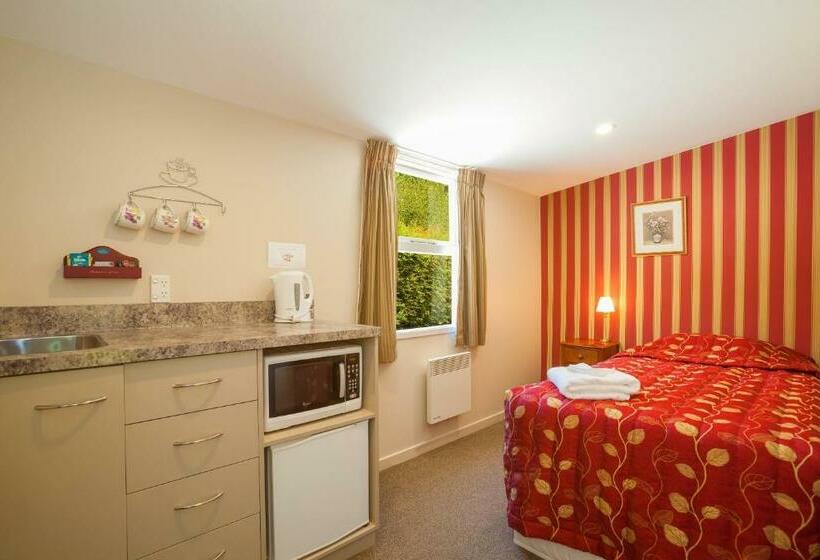 스탠다드 스튜디오, Shades Of Arrowtown