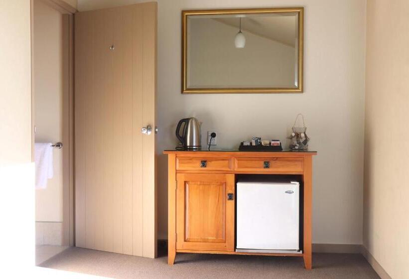 إستوديو ديلوكس, Omau Settlers Lodge Motel