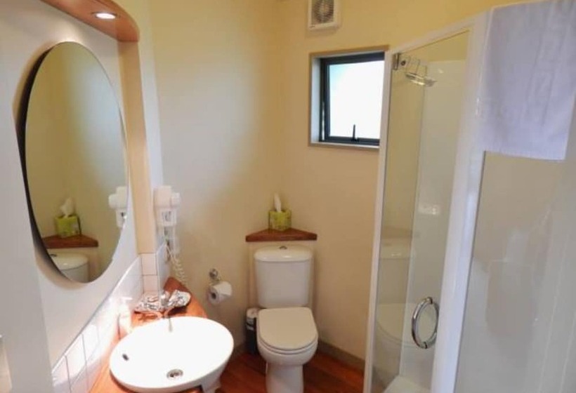 إستوديو ديلوكس, Omau Settlers Lodge Motel