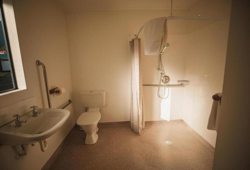 Семейные Апартаменты 3 Спальни, Rainforest Motel