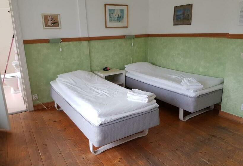 Номер Стандарт, Roda Stallet Bed & Breakfast
