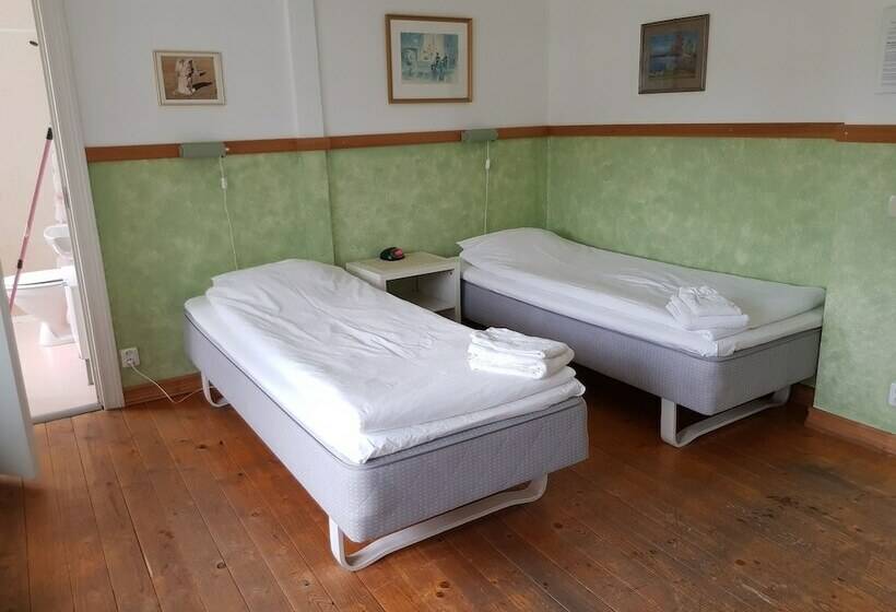 Номер Стандарт, Roda Stallet Bed & Breakfast