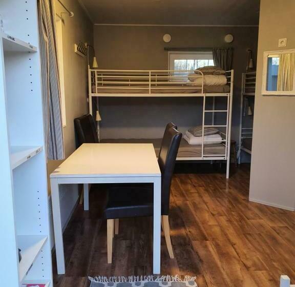 Дом 1 Спальня, Mora Life, åmåsängsgården