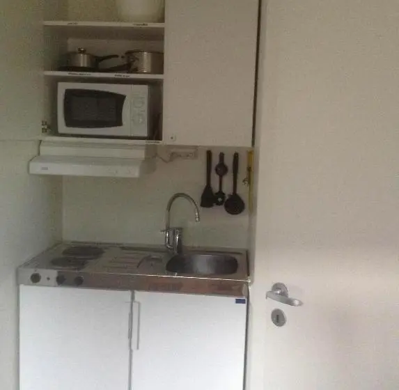 Talo 1 Makuuhuone, Mora Life, åmåsängsgården