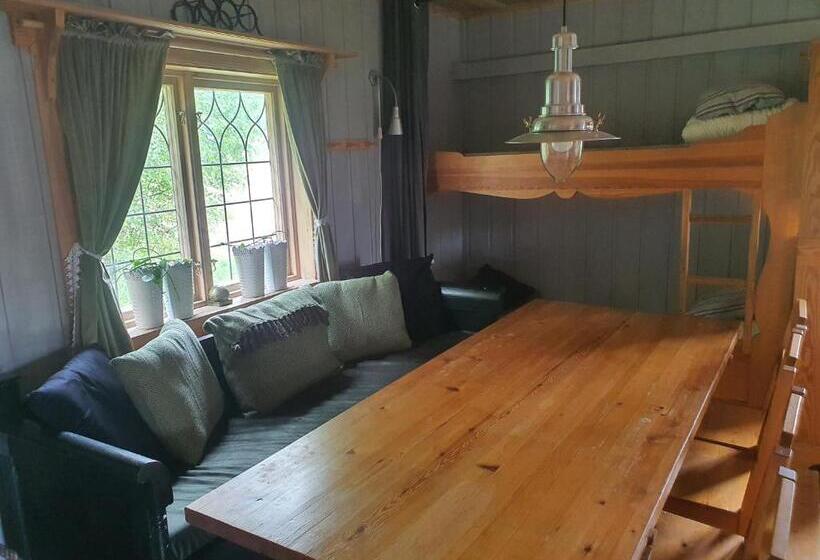 Семейный Номер, Mora Life, åmåsängsgården