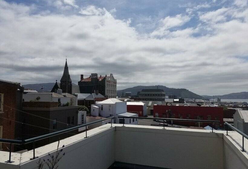 带共用浴室的标准房间, Stafford Gables Hostel