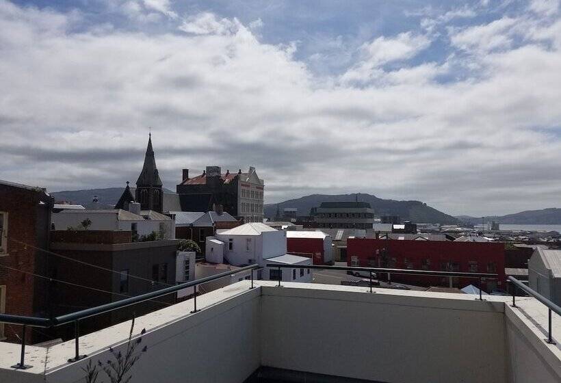 共用房间的床, Stafford Gables Hostel