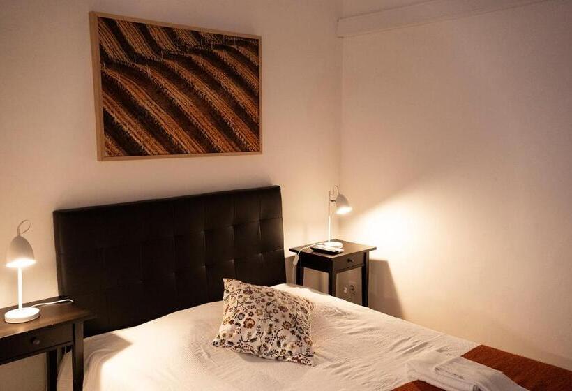 اتاق استاندارد, Burgos Guest House