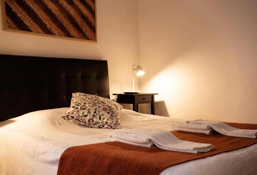 اتاق استاندارد, Burgos Guest House