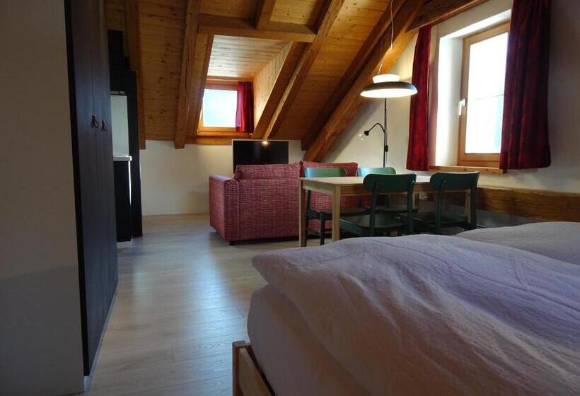 غرفة قياسية, B&b Chasa Arfusch