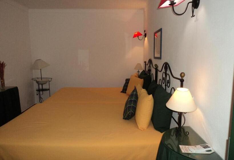 小型套房, Alojamento Pero Rodrigues