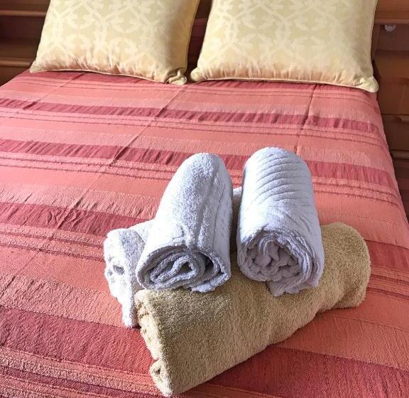 스탠다드 싱글 룸 공동욕실, Manawa Camp