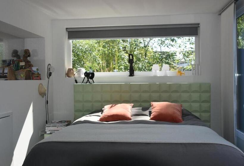 豪华房间, Naar Ineke