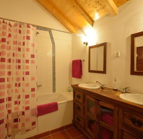 جناح مطلّ علي حمام السباحة, Quinta Do Scoto