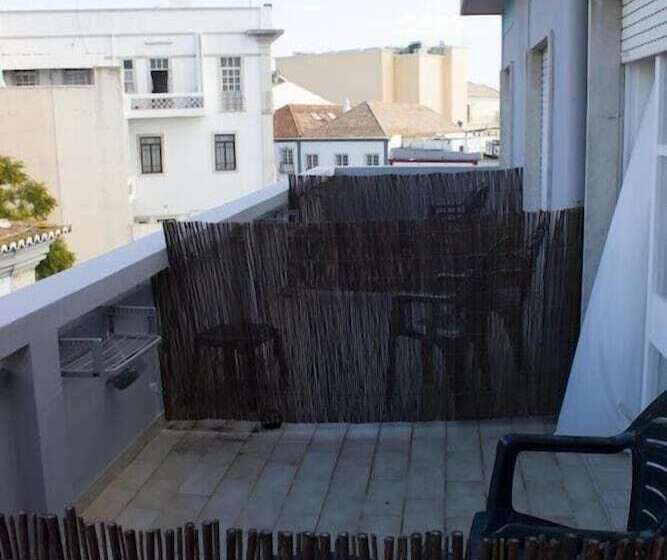 اتاق استاندارد با سرویس بهداشتی مشترک, The Story Guest House Adults Only