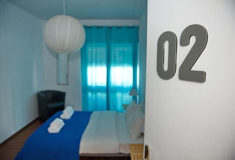 اتاق استاندارد با سرویس بهداشتی مشترک, The Story Guest House Adults Only