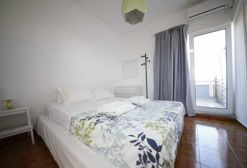 اتاق استاندارد با سرویس بهداشتی مشترک, The Story Guest House Adults Only