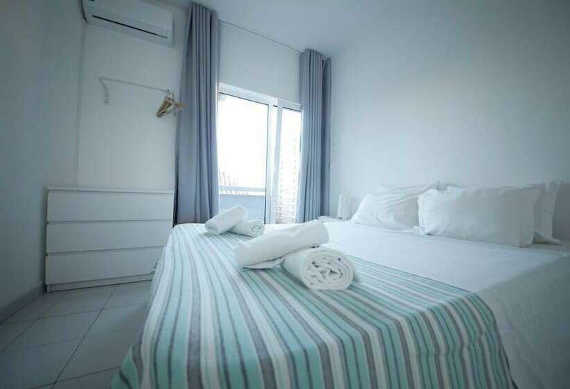 اتاق استاندارد با سرویس بهداشتی مشترک, The Story Guest House Adults Only