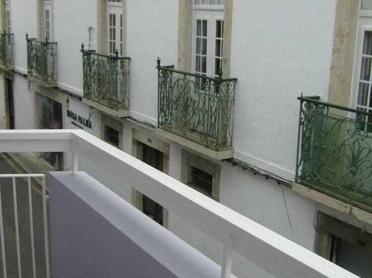 اتاق استاندارد با سرویس بهداشتی مشترک, The Story Guest House Adults Only