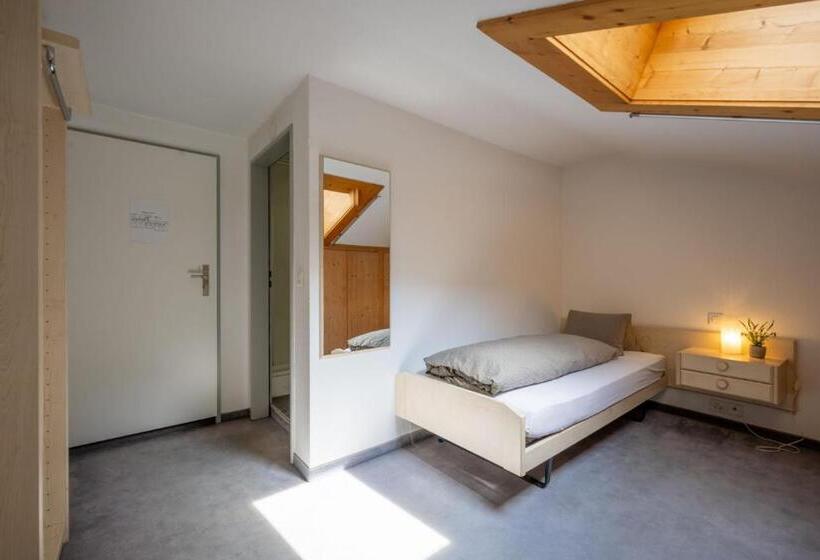 غرفة قياسية فردية, Alpina