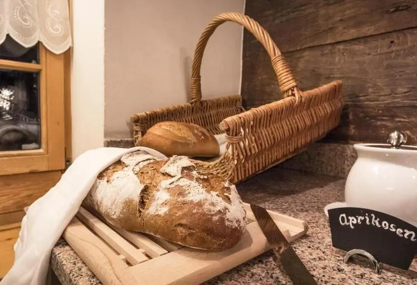 ダブルベッドのスタンダードシングルルーム, Alte Post By Mountain Hotels