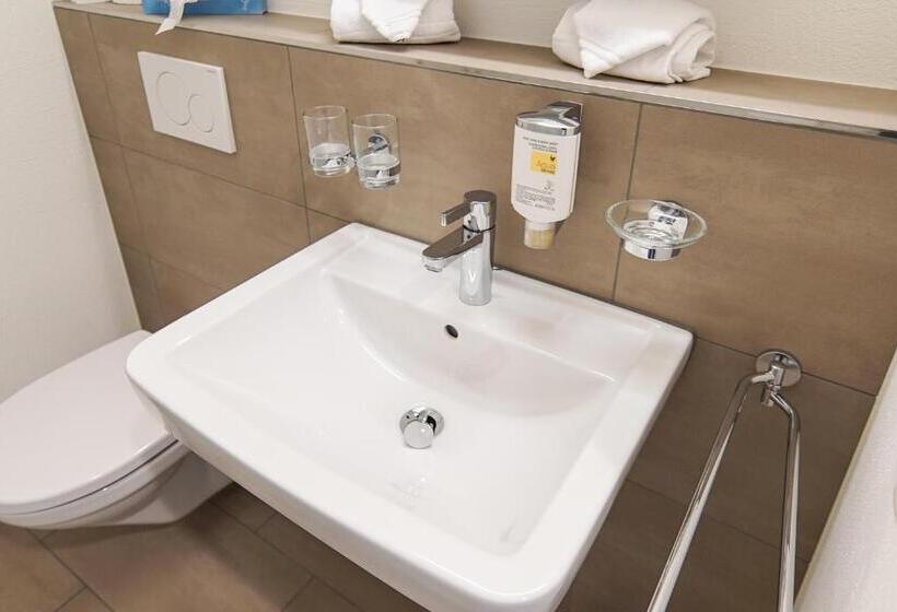 اتاق استاندارد, Am Kreisel Self Check In By Smart Hotels