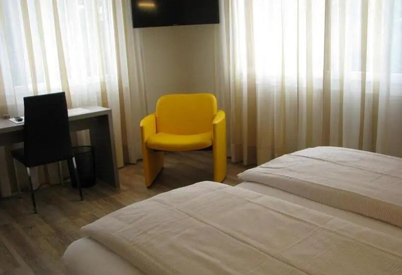 プレミアムルーム, Am Kreisel Self Check In By Smart Hotels