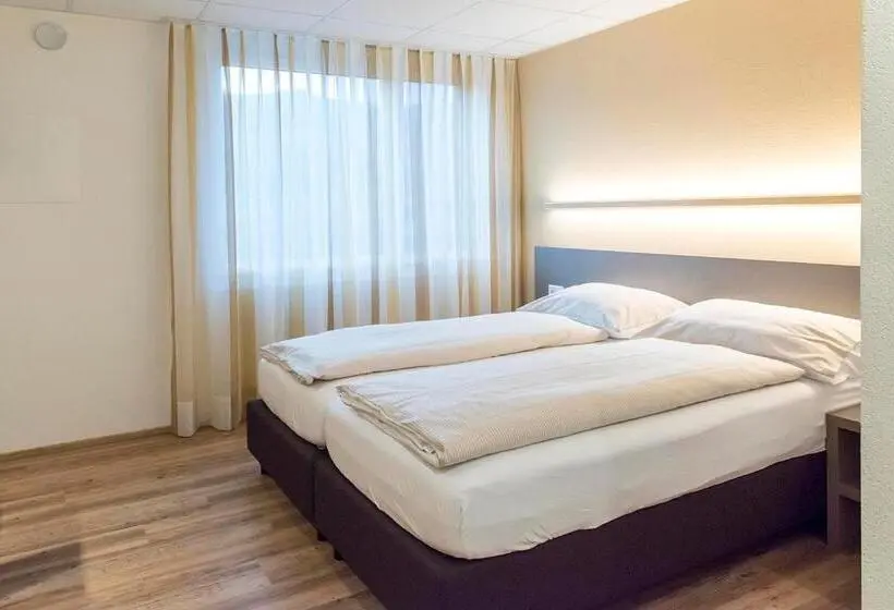 プレミアムルーム, Am Kreisel Self Check In By Smart Hotels