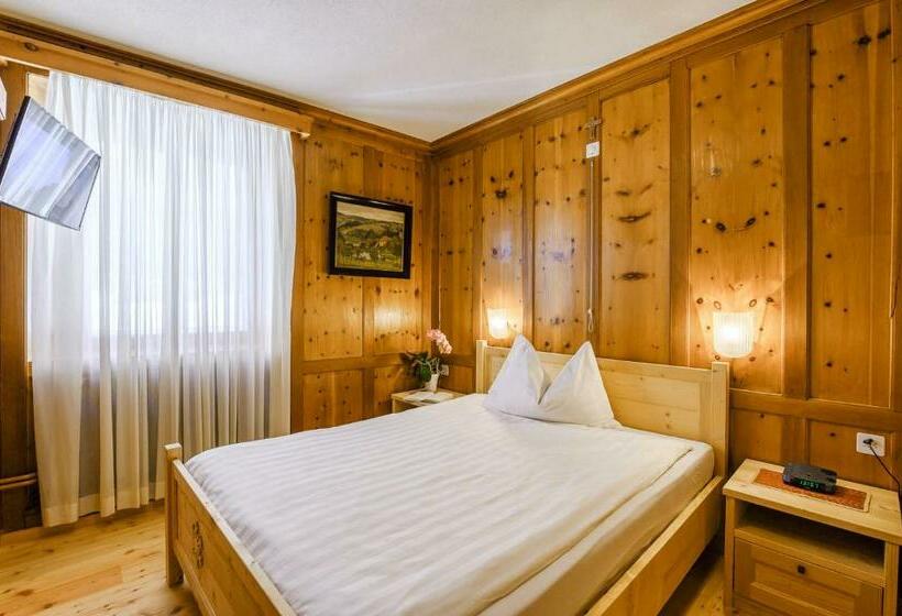 스탠다드 룸, Centrale, Typically Swiss