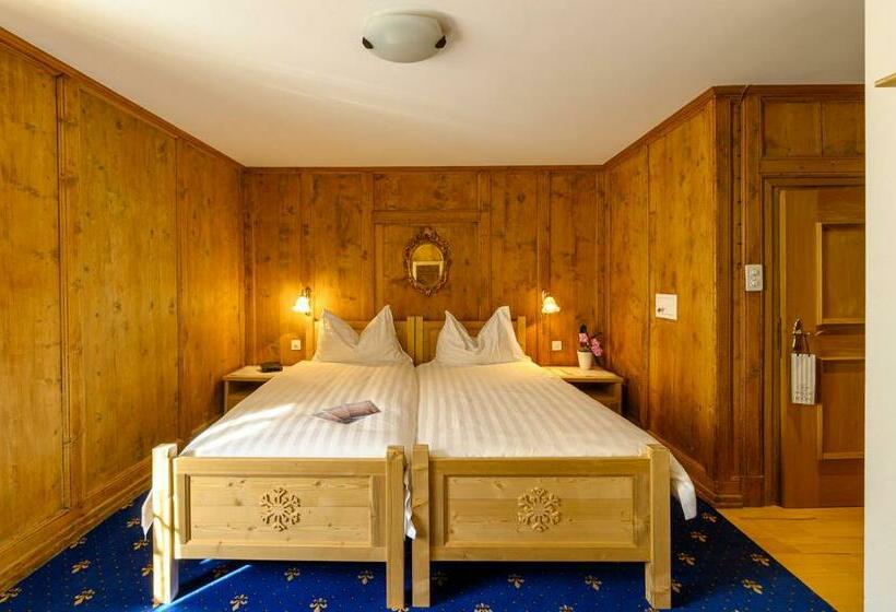 חדר סטנדרט, Centrale, Typically Swiss