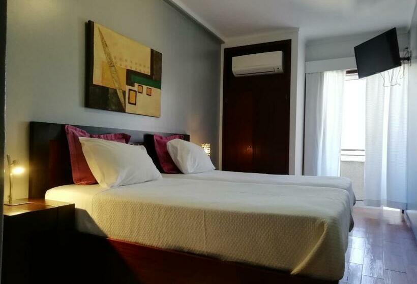 اتاق استاندارد با بالکن, Dom Joao Iv