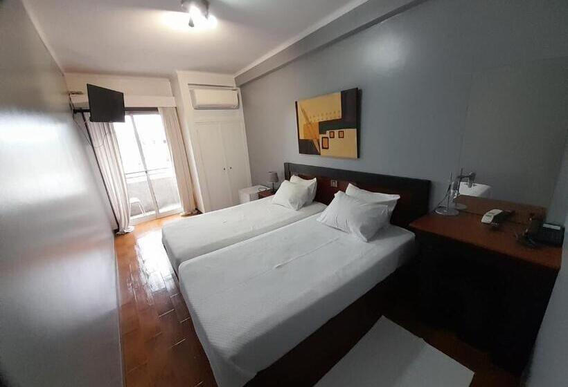 اتاق استاندارد با بالکن, Dom Joao Iv