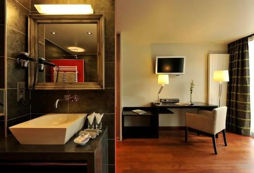 Deluxe-huone Terassi, Hôtel Du Théâtre, Boutique Hôtel