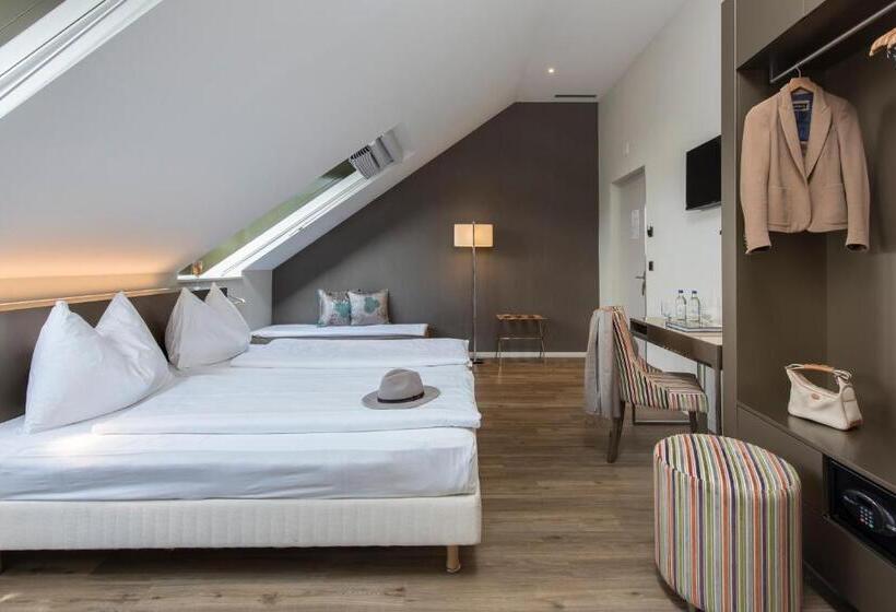 ガーデンビューファミリールーム, Hôtel Du Théâtre, Boutique Hôtel