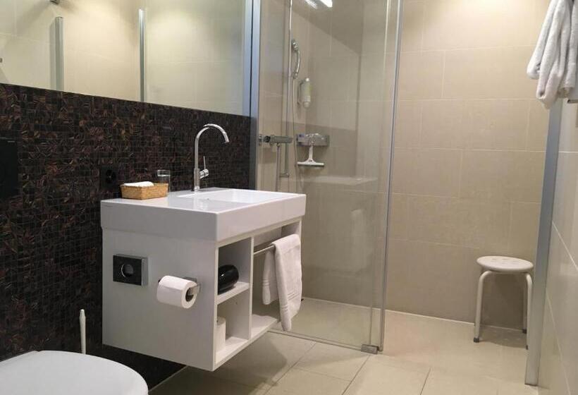 Номер Superior, Flawil