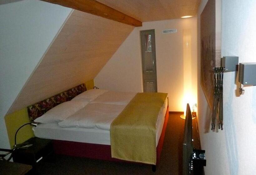 エコノミールーム, Gasthaus Sternen