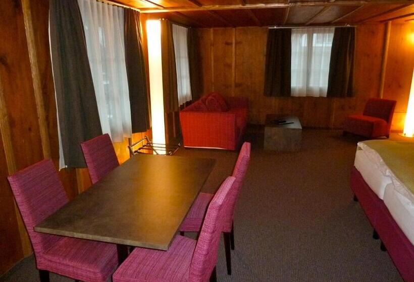 スーペリアスタジオ, Gasthaus Sternen