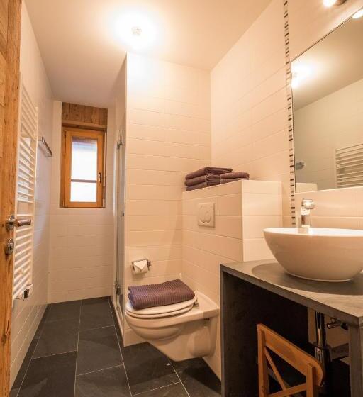 3ベッドルームアパートメント, Les Etagnes